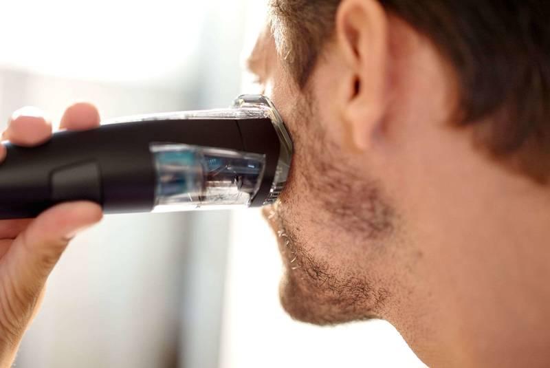 Zastřihovač vousů Philips Series 7000 BT7205 15 černý