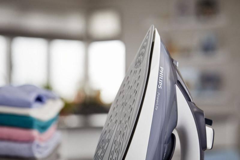 Žehlička Philips PowerLife GC2994 20