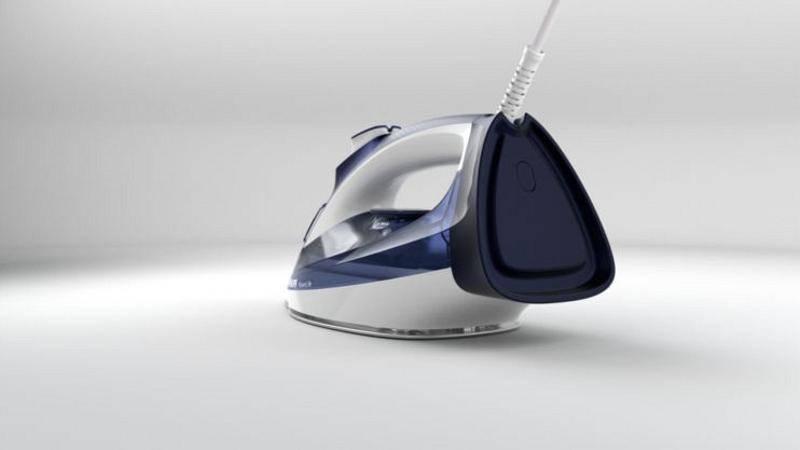 Žehlička Philips PowerLife GC2994 20