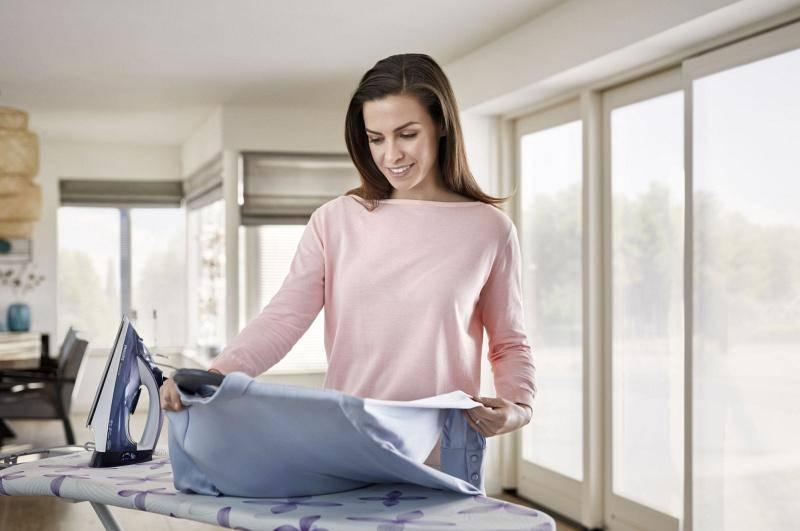 Žehlička Philips PowerLife GC2994 20