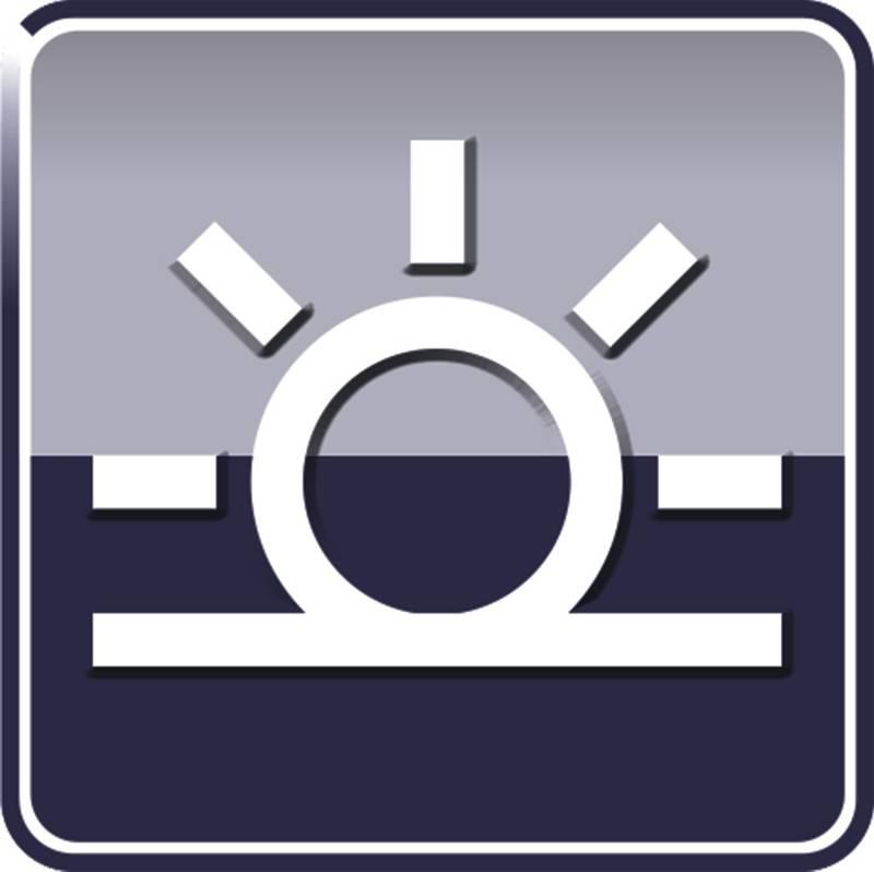 Čistička vzduchu Electrolux EAP 300 bílá