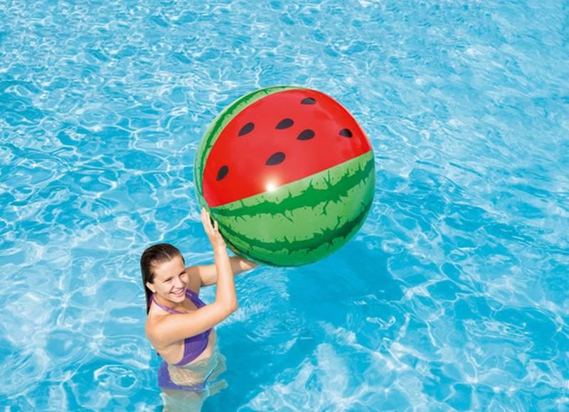 Plovací hračka Intex míč