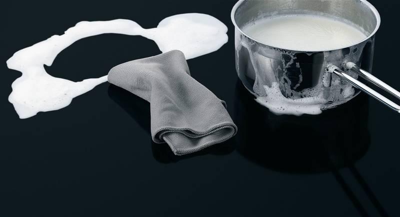 Indukční varná deska AEG Mastery IKE64450XB černá