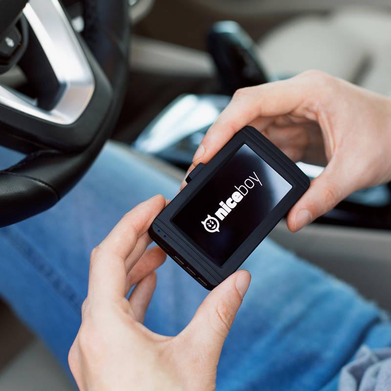 Autokamera Niceboy PILOT Q3 černá