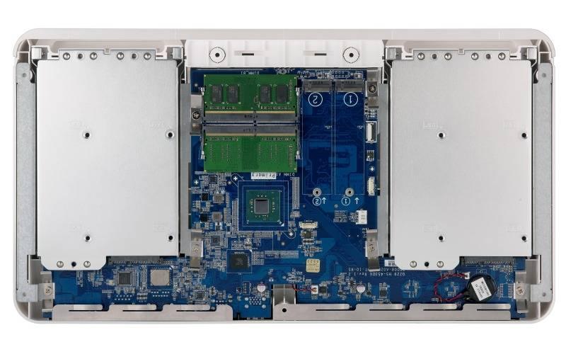 Datové uložiště QNAP HS-453DX-4G bílé