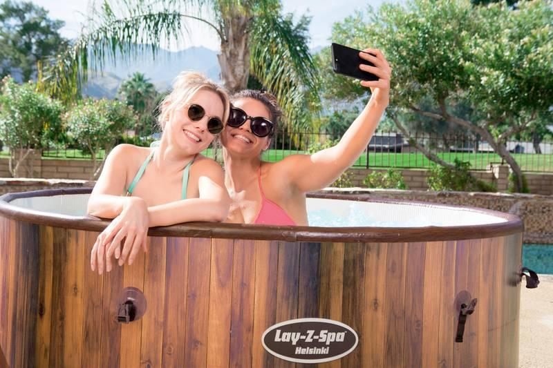 Vířivka Bestway Lay-Z-Spa Helsinki BW54189