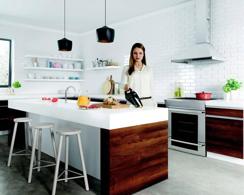 Akumulátorový vysavač Electrolux Rapido ZB5112E černý