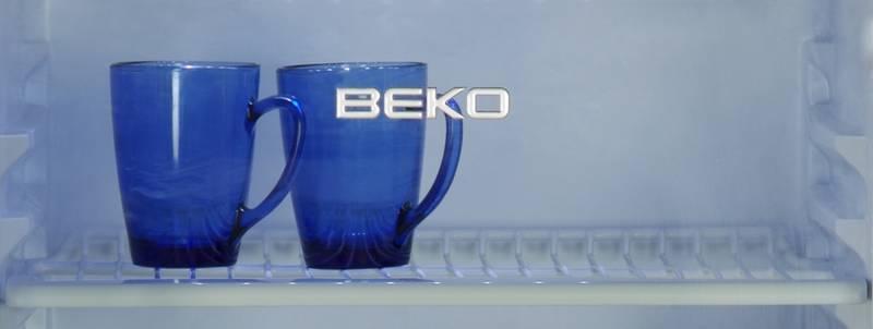 Chladící vitrína Beko WSA 14000 bílá
