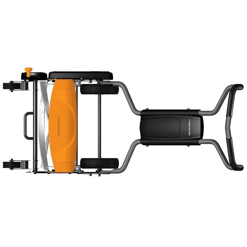 Vřetenová sekačka Fiskars MOMENTUM koš