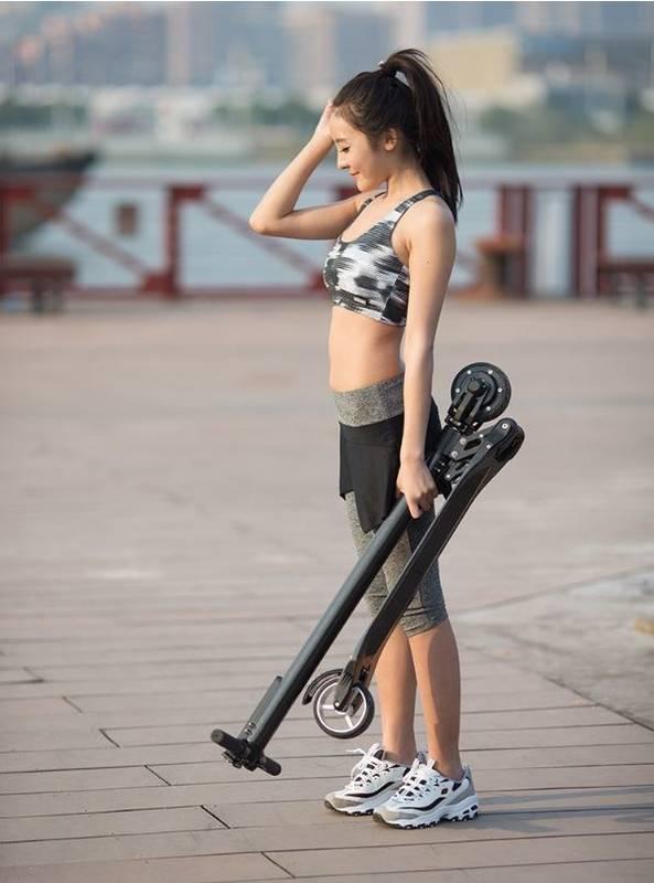 Elektrická koloběžka Eljet Carbon light růžová