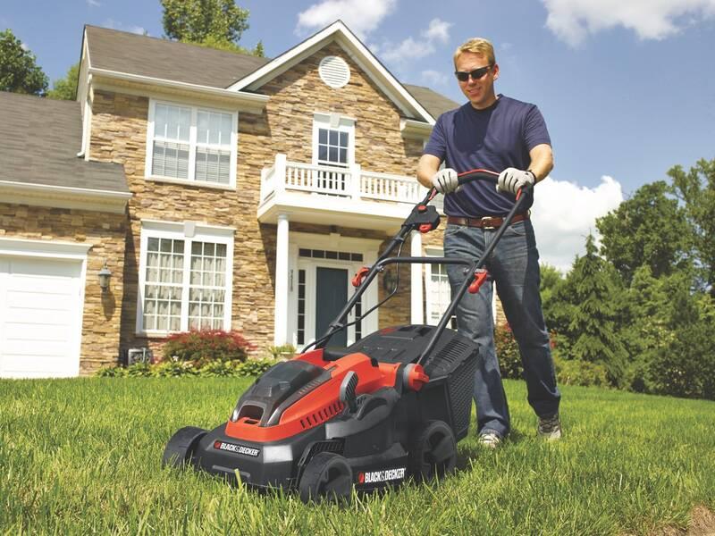 Sekačka Black-Decker CLM3820L2, 2 aku