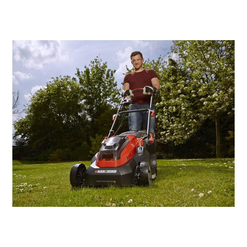 Sekačka Black-Decker CLM3820L2, 2 aku