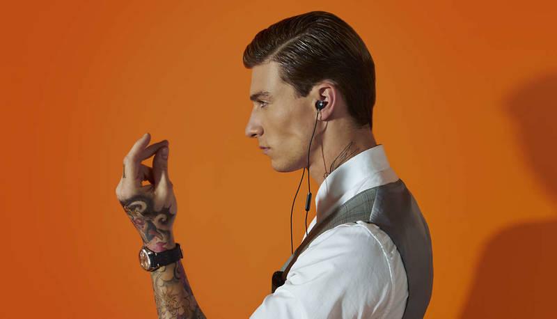 Sluchátka Philips SHE4305BK černá