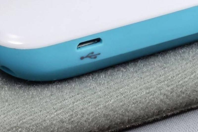 Tlakoměr na paži EasyPix B06T