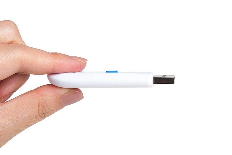 USB Flash Transcend JetFlash 790W 64GB bílá modrá