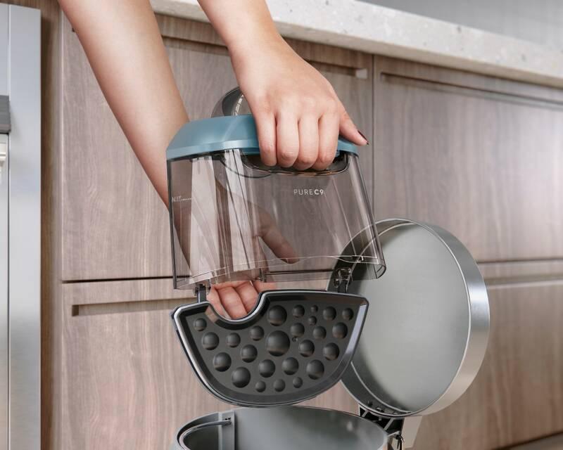 Podlahový vysavač Electrolux PURE C9 PC91-6MB modrý