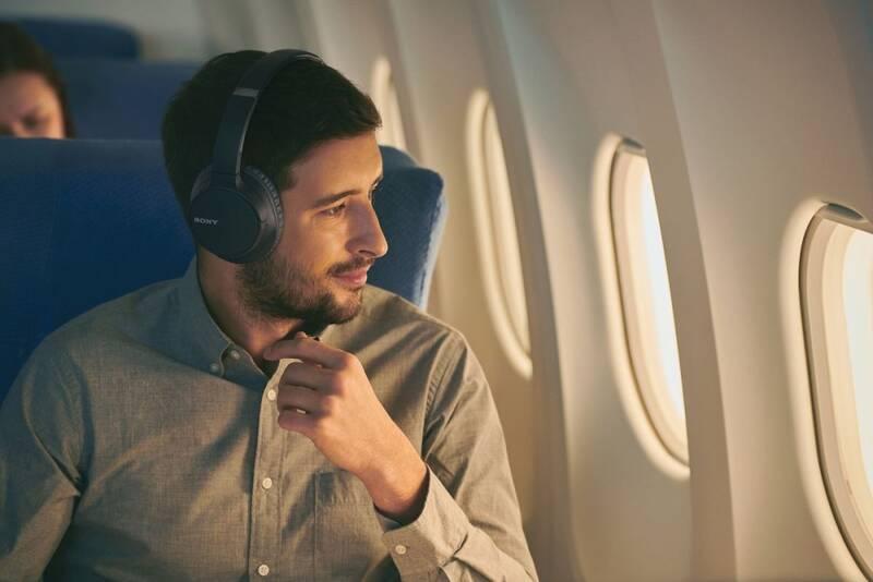 Sluchátka Sony WH-CH700NB černá