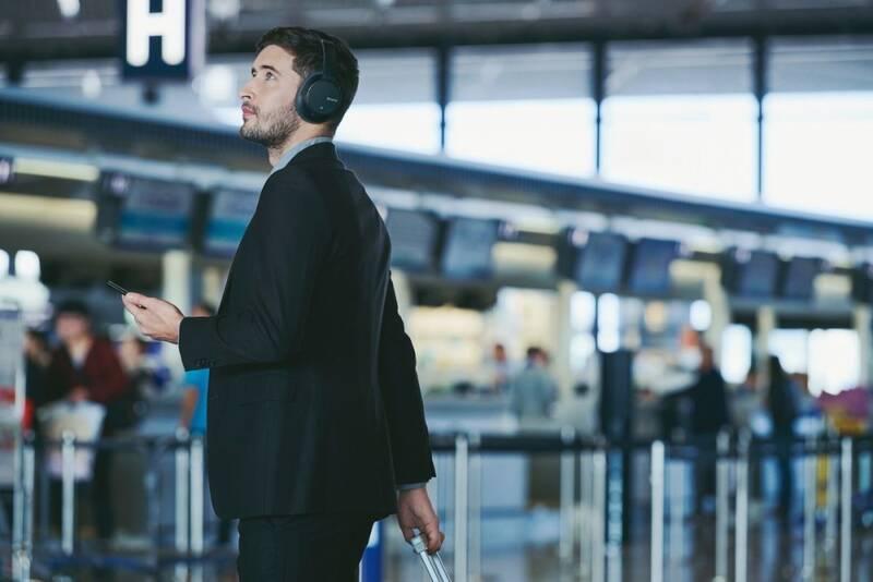 Sluchátka Sony WH-CH700NB černá