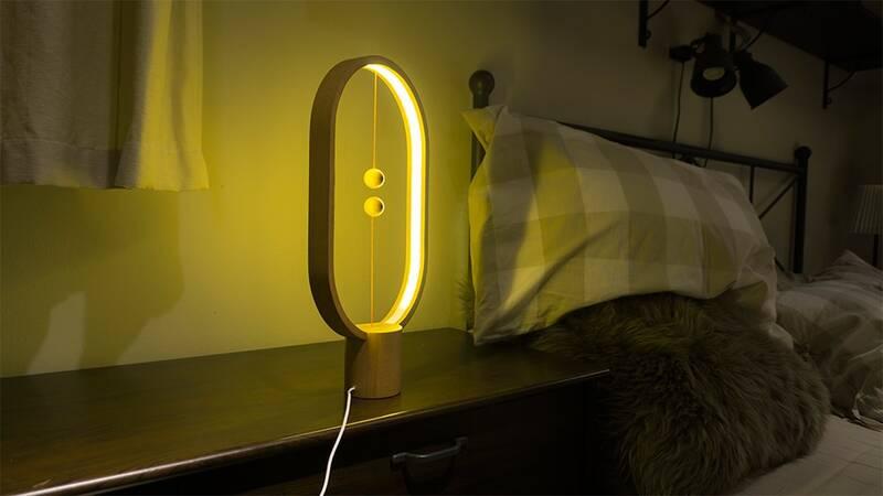 Stolní LED lampička Powercube Heng Balance Ellipse USB - Light Wood