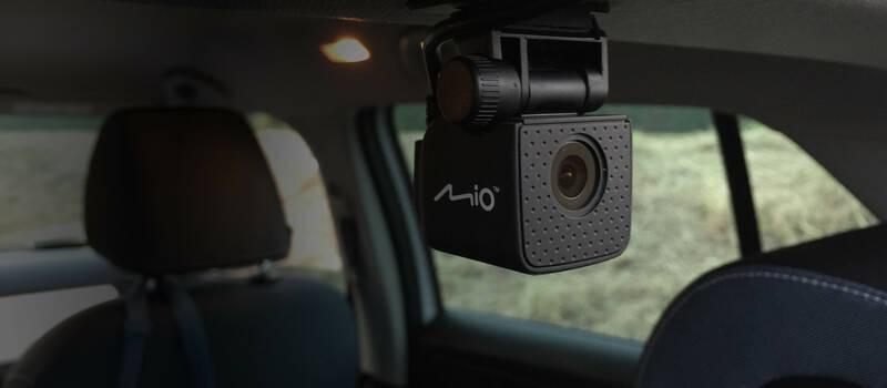 Autokamera Mio MiVue 798 Dual černá