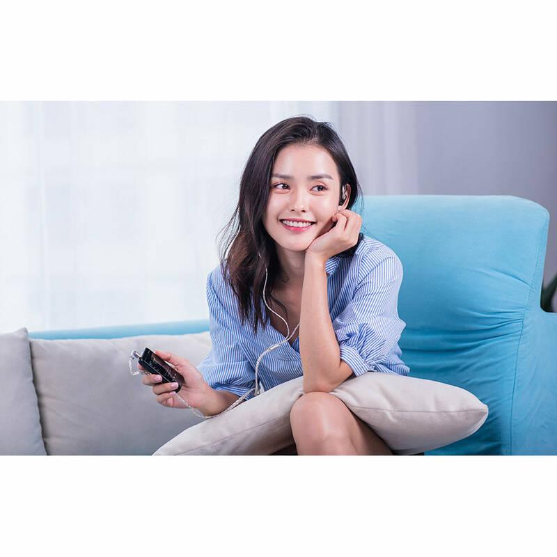 Přenosný digitální přehrávač FiiO M6 černý