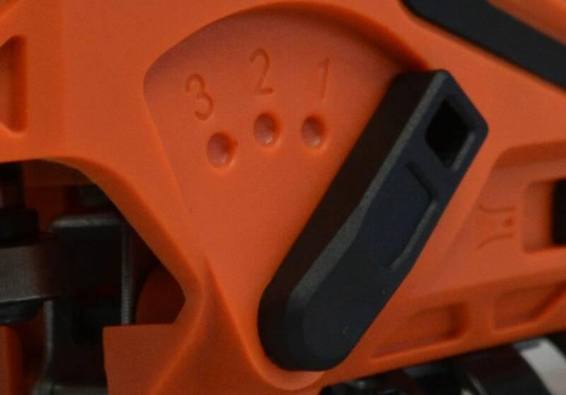 Přímočará pila Sharks SH 2500 Li-Ion