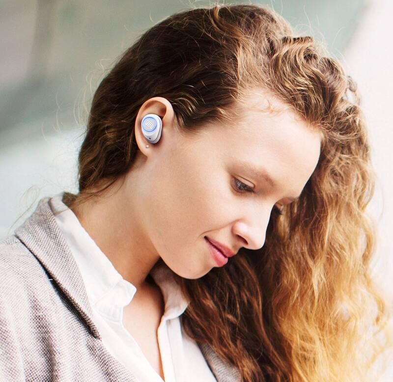 Sluchátka JBL Free bílá