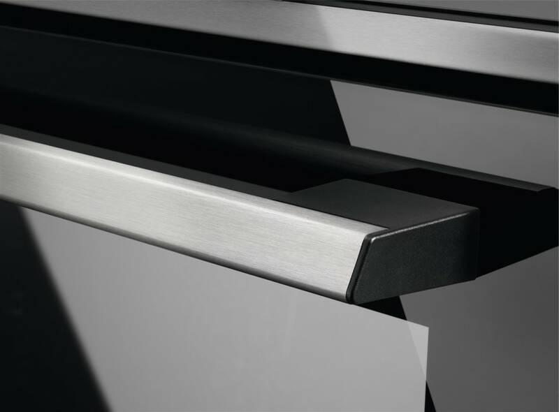 Trouba Electrolux EVK6E40X nerez