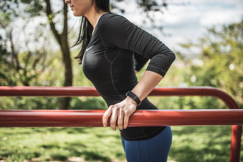 Fitness náramek Niceboy X-Fit Active černá