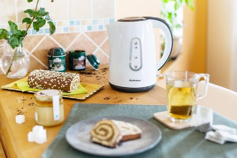 Rychlovarná konvice Rohnson R-7110 bílá