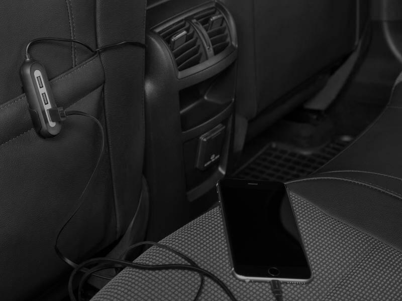 Adaptér do auta Avacom CarHUB 5x USB černý