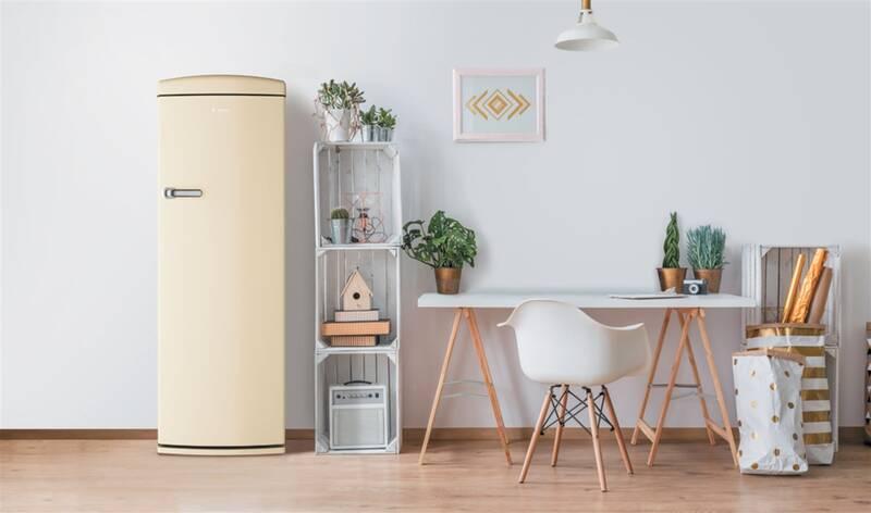 Chladnička Candy CVRO6174WH krémová