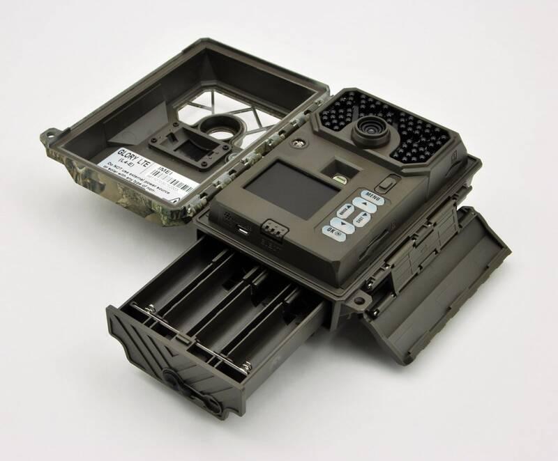 Fotopast UOVision Glory LTE zelená plast