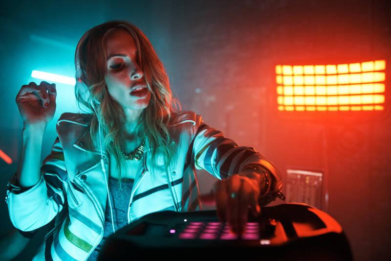 Party reproduktor JBL PARTYBOX 1000 černý