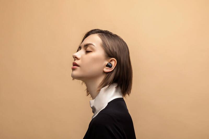 Sluchátka Xiaomi Mi True Wireless Earbuds Basic černá