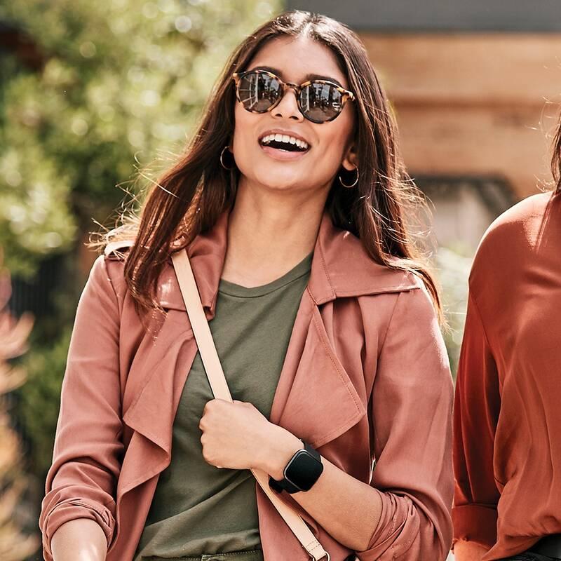 Chytré hodinky Fitbit Versa 2 - Black Carbon