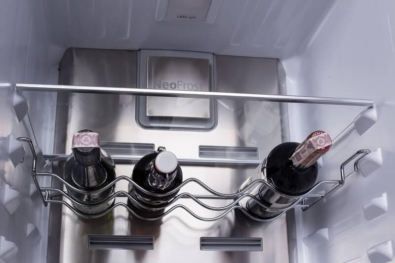 Chladnička s mrazničkou Beko BCNA306E3S