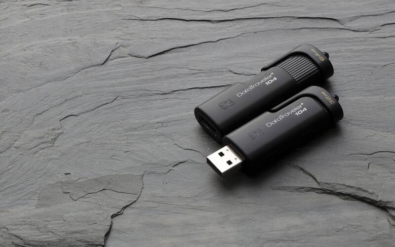 USB Flash Kingston DataTraveler 104 32GB černý