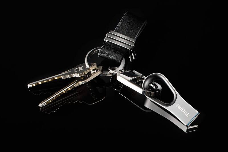 USB Flash Sandisk Ultra Loop 128GB stříbrný