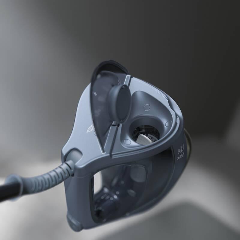 Žehlička Electrolux Renew 800 E8SI1-6DBM modrá