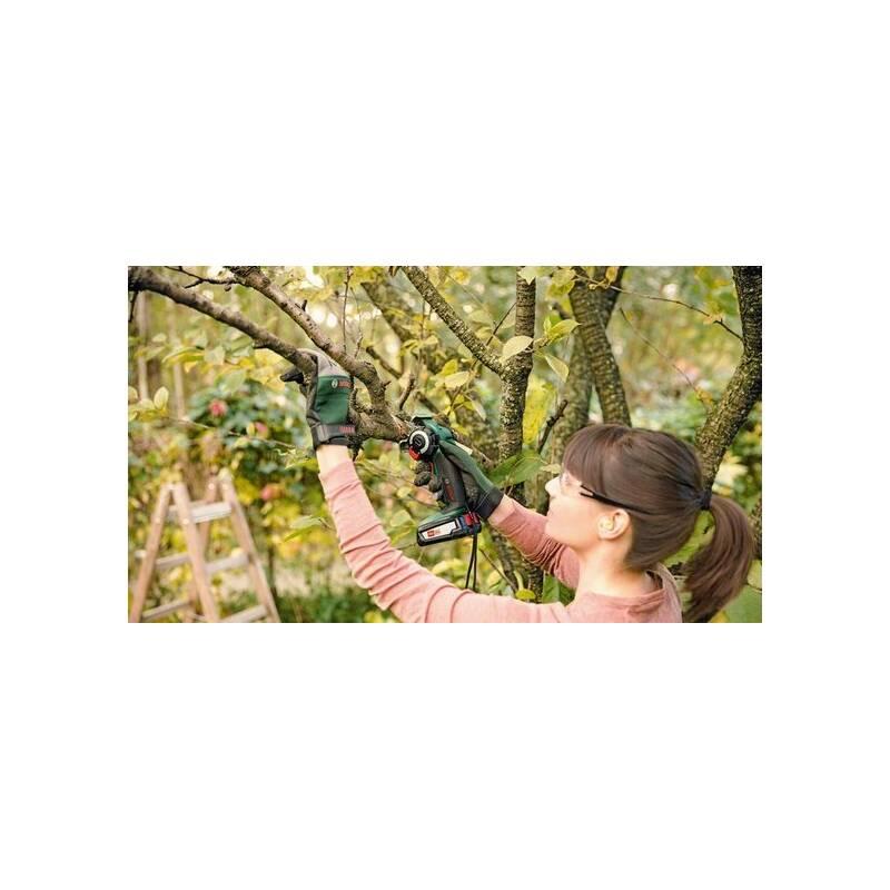 Přímočará pila Bosch AdvancedCut 18