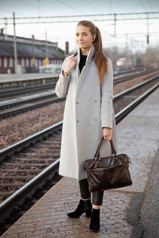 Sluchátka Defunc MUTE Earbud černá