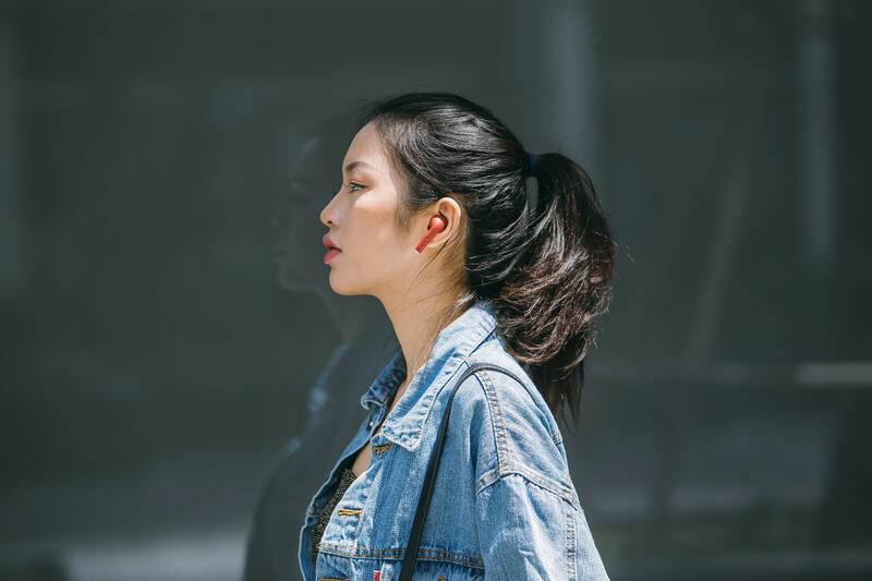 Sluchátka Defunc True Go červená barva