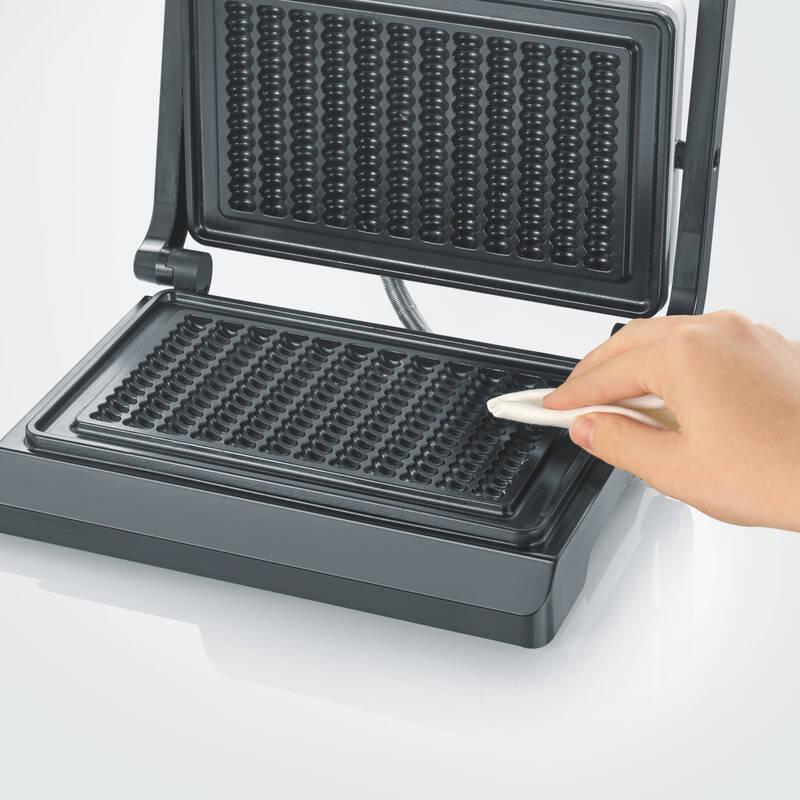 Vaflovač Severin WA 2114 černý nerez