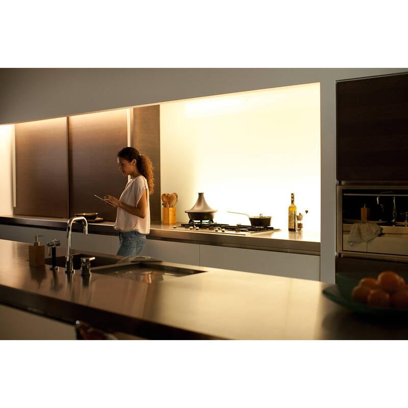 LED pásek Philips Hue Lightstrip, 2m 1m