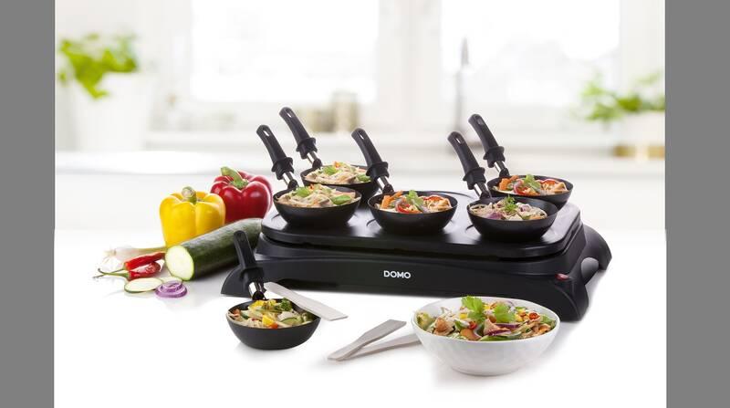 Palačinkovač Domo DO8710W černý