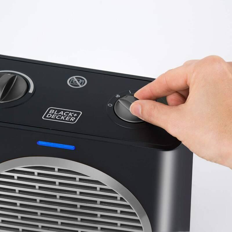 Teplovzdušný ventilátor Black Decker BXSH2003E černý