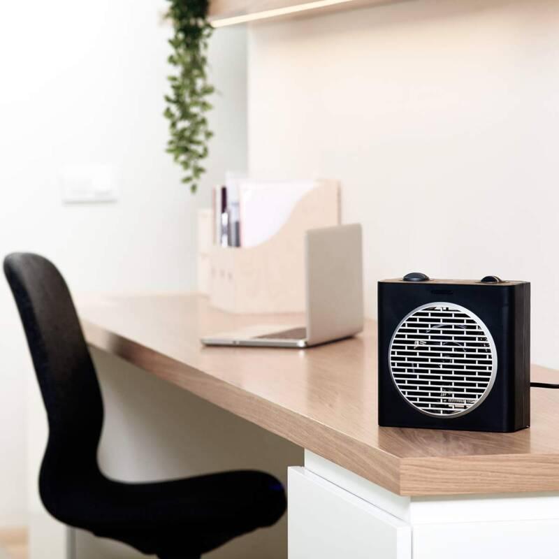 Teplovzdušný ventilátor Black Decker BXSH2003E černý