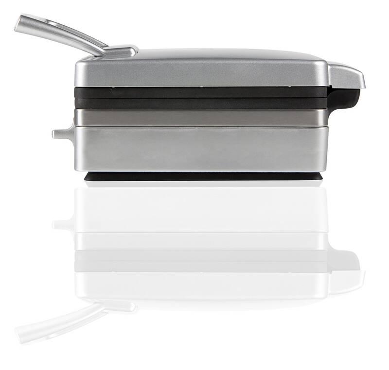 Vaflovač Domo DO9047W stříbrný