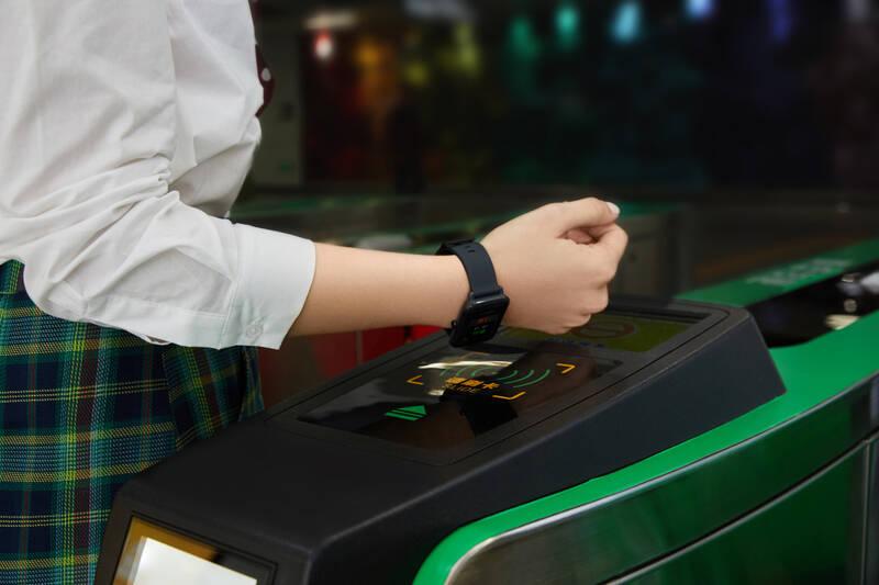 Chytré hodinky Xiaomi Amazfit Bip S - Carbon Black
